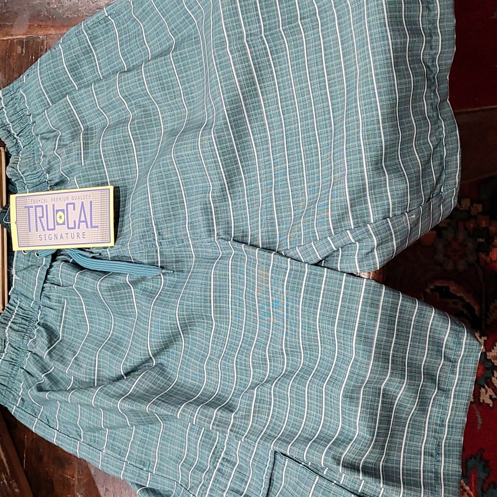 NWT Tru Cal Mens Swim Trunks Large